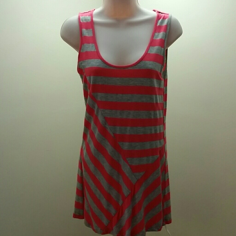 Xs work out shirt clean